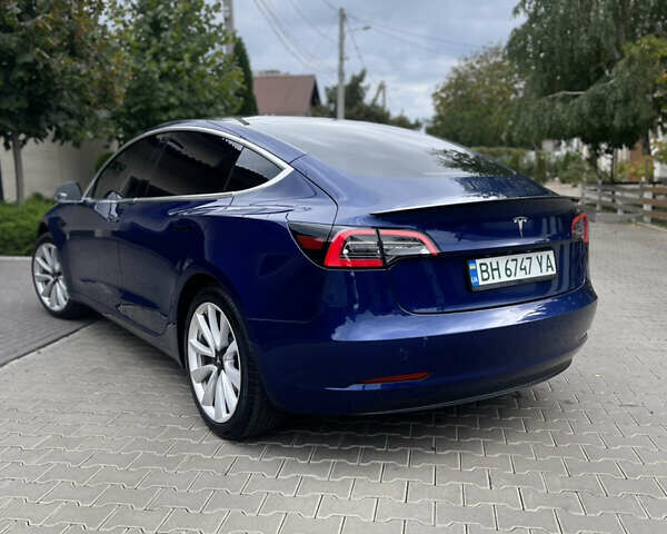Тесла Модель 3 2020 у Одесі на Automoto.ua Синій Тесла Модель 3, об'ємом двигуна 0 л та пробігом 109 тис. км за 16000 $, фото 5 на Automoto.ua