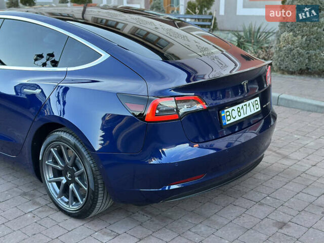 Синий Тесла Модель 3, объемом двигателя 0 л и пробегом 71 тыс. км за 17500 $, фото 35 на Automoto.ua
