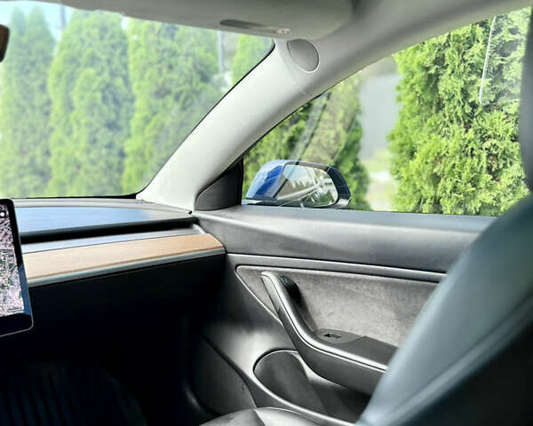 Тесла Модель 3 2020 в Харькове на Automoto.ua Синий Тесла Модель 3, объемом двигателя 0 л и пробегом 84 тыс. км за 20500 $, фото 65 на Automoto.ua
