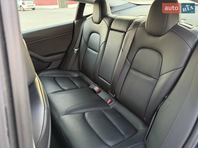 Синий Тесла Модель 3, объемом двигателя 0 л и пробегом 80 тыс. км за 23000 $, фото 12 на Automoto.ua