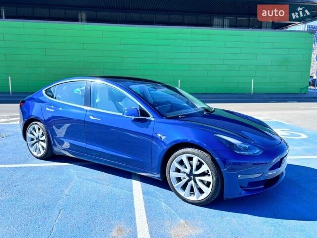 Синий Тесла Модель 3, объемом двигателя 0 л и пробегом 95 тыс. км за 18800 $, фото 2 на Automoto.ua