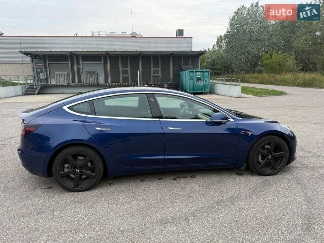 Синій Тесла Модель 3, об'ємом двигуна 0 л та пробігом 35 тис. км за 20500 $, фото 2 на Automoto.ua