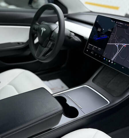 Синий Тесла Модель 3, объемом двигателя 0 л и пробегом 141 тыс. км за 16500 $, фото 9 на Automoto.ua