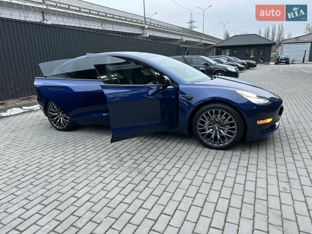 Синий Тесла Модель 3, объемом двигателя 0 л и пробегом 86 тыс. км за 22400 $, фото 34 на Automoto.ua