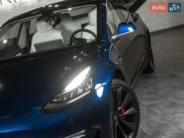 Синій Тесла Модель 3, об'ємом двигуна 0 л та пробігом 31 тис. км за 24900 $, фото 18 на Automoto.ua