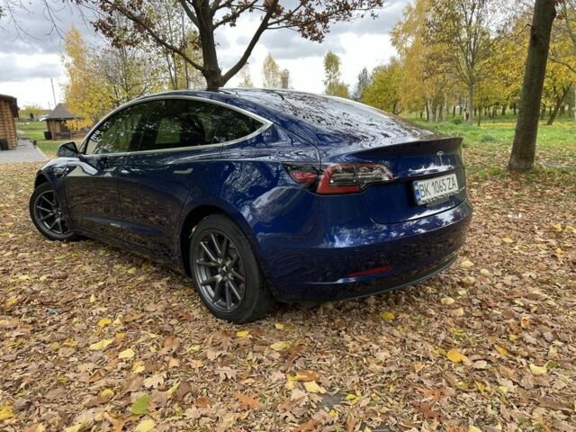 Синій Тесла Модель 3, об'ємом двигуна 0 л та пробігом 63 тис. км за 21500 $, фото 3 на Automoto.ua