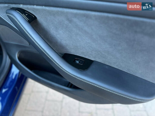 Синий Тесла Модель 3, объемом двигателя 0 л и пробегом 71 тыс. км за 17500 $, фото 84 на Automoto.ua