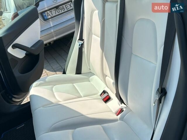 Синий Тесла Модель 3, объемом двигателя 0 л и пробегом 109 тыс. км за 18300 $, фото 14 на Automoto.ua