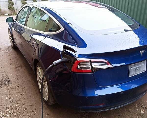 Синий Тесла Модель 3, объемом двигателя 0 л и пробегом 181 тыс. км за 11900 $, фото 3 на Automoto.ua