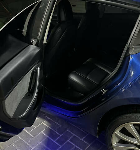 Синій Тесла Модель 3, об'ємом двигуна 0 л та пробігом 127 тис. км за 20500 $, фото 7 на Automoto.ua