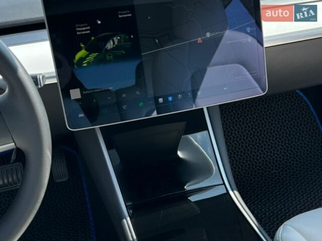 Синий Тесла Модель 3, объемом двигателя 0 л и пробегом 109 тыс. км за 18300 $, фото 12 на Automoto.ua