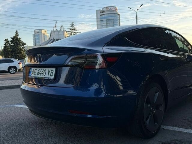Синій Тесла Модель 3, об'ємом двигуна 0 л та пробігом 52 тис. км за 19000 $, фото 1 на Automoto.ua