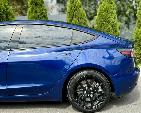 Тесла Модель 3 2020 в Харькове на Automoto.ua Синий Тесла Модель 3, объемом двигателя 0 л и пробегом 84 тыс. км за 20500 $, фото 44 на Automoto.ua