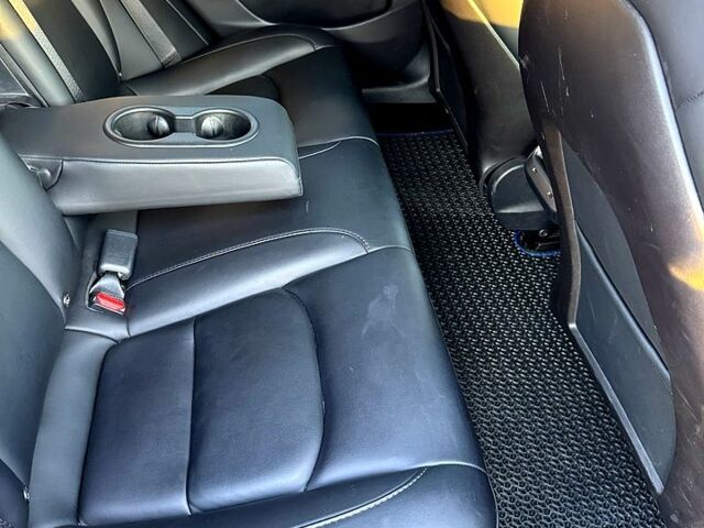 Синий Тесла Модель 3, объемом двигателя 0.32 л и пробегом 171 тыс. км за 18500 $, фото 11 на Automoto.ua