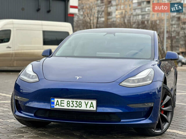Синий Тесла Модель 3, объемом двигателя 0 л и пробегом 55 тыс. км за 19999 $, фото 1 на Automoto.ua