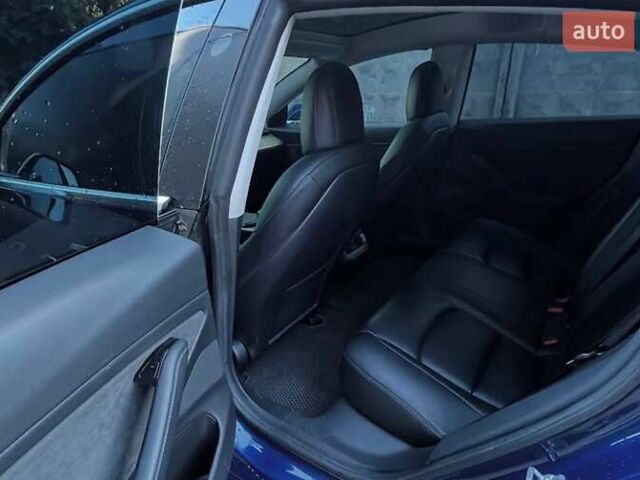 Синій Тесла Модель 3, об'ємом двигуна 0 л та пробігом 120 тис. км за 16500 $, фото 9 на Automoto.ua