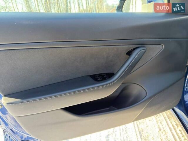 Синий Тесла Модель 3, объемом двигателя 0 л и пробегом 67 тыс. км за 22000 $, фото 24 на Automoto.ua