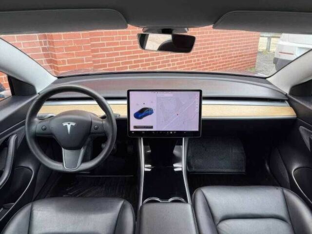 Синий Тесла Модель 3, объемом двигателя 0 л и пробегом 56 тыс. км за 13000 $, фото 8 на Automoto.ua