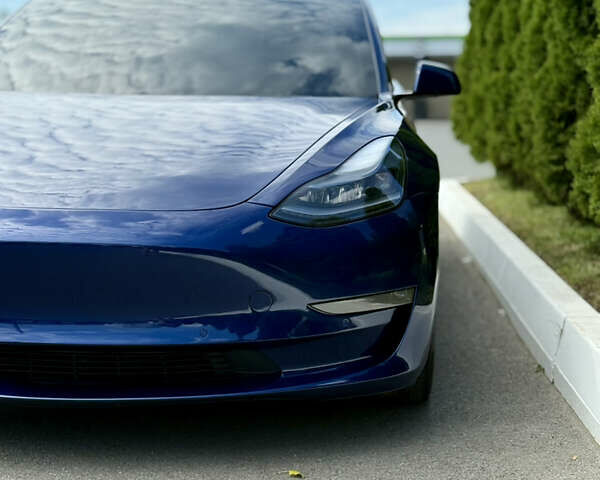 Тесла Модель 3 2020 в Харькове на Automoto.ua Синий Тесла Модель 3, объемом двигателя 0 л и пробегом 84 тыс. км за 20500 $, фото 4 на Automoto.ua
