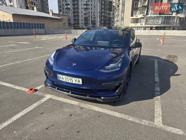 Синий Тесла Модель 3, объемом двигателя 0 л и пробегом 19 тыс. км за 18000 $, фото 1 на Automoto.ua