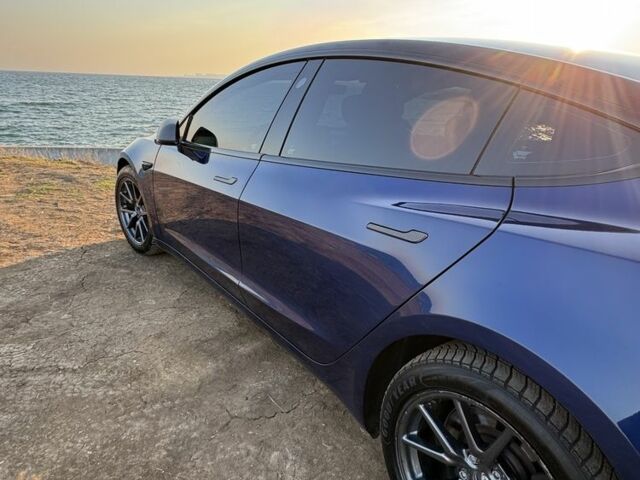 Синій Тесла Модель 3, об'ємом двигуна 0 л та пробігом 171 тис. км за 18500 $, фото 10 на Automoto.ua