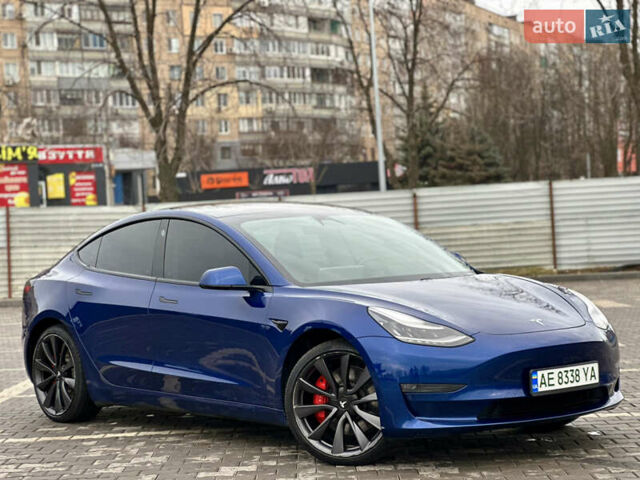 Синий Тесла Модель 3, объемом двигателя 0 л и пробегом 55 тыс. км за 19999 $, фото 9 на Automoto.ua