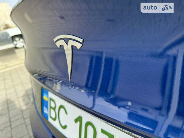 Синій Тесла Модель 3, об'ємом двигуна 0 л та пробігом 81 тис. км за 16800 $, фото 39 на Automoto.ua