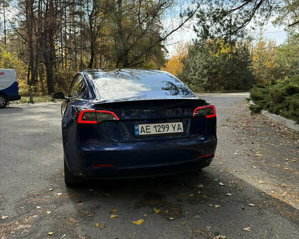 Тесла Модель 3 2020 в Новомосковске на Automoto.ua Синий Тесла Модель 3, объемом двигателя 0 л и пробегом 62 тыс. км за 21000 $, фото 4 на Automoto.ua