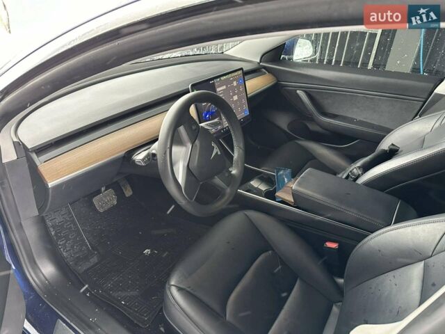 Синій Тесла Модель 3, об'ємом двигуна 0 л та пробігом 99 тис. км за 17300 $, фото 31 на Automoto.ua