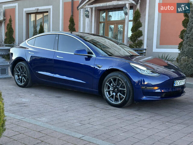Синий Тесла Модель 3, объемом двигателя 0 л и пробегом 71 тыс. км за 17500 $, фото 10 на Automoto.ua