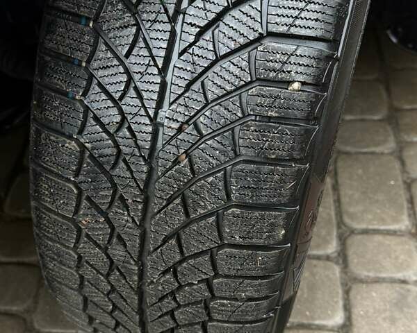 Синій Тесла Модель 3, об'ємом двигуна 0 л та пробігом 135 тис. км за 15800 $, фото 82 на Automoto.ua