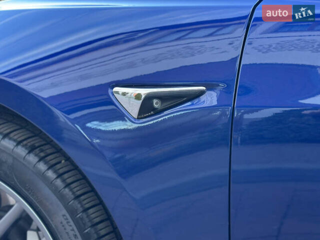 Синий Тесла Модель 3, объемом двигателя 0 л и пробегом 71 тыс. км за 17500 $, фото 23 на Automoto.ua