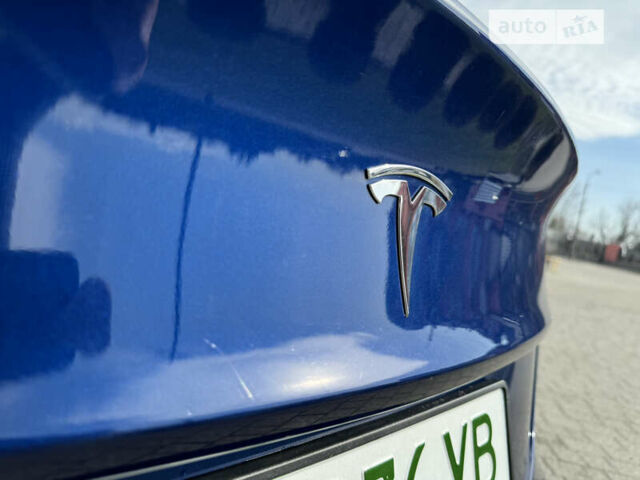 Синій Тесла Модель 3, об'ємом двигуна 0 л та пробігом 81 тис. км за 16800 $, фото 37 на Automoto.ua