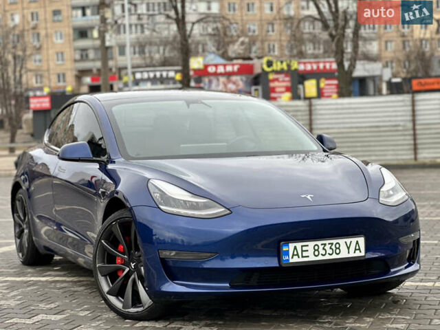 Синий Тесла Модель 3, объемом двигателя 0 л и пробегом 55 тыс. км за 19999 $, фото 7 на Automoto.ua