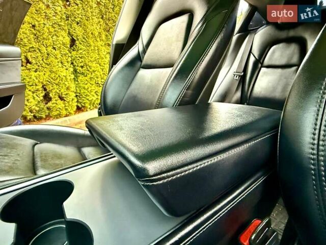 Синій Тесла Модель 3, об'ємом двигуна 0 л та пробігом 135 тис. км за 15800 $, фото 56 на Automoto.ua