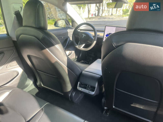 Синій Тесла Модель 3, об'ємом двигуна 0 л та пробігом 113 тис. км за 18100 $, фото 15 на Automoto.ua