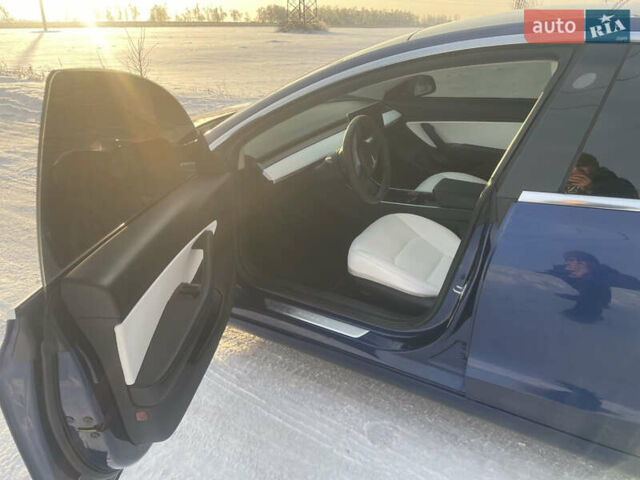 Синий Тесла Модель 3, объемом двигателя 0 л и пробегом 206 тыс. км за 15200 $, фото 23 на Automoto.ua