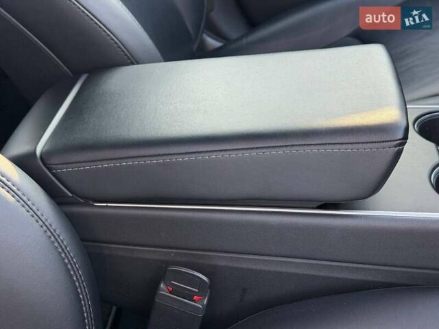 Синий Тесла Модель 3, объемом двигателя 0 л и пробегом 67 тыс. км за 22000 $, фото 53 на Automoto.ua