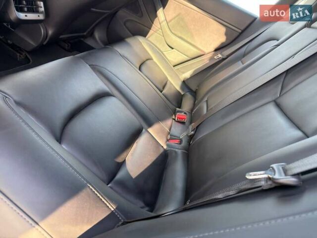 Синий Тесла Модель 3, объемом двигателя 0 л и пробегом 67 тыс. км за 22000 $, фото 38 на Automoto.ua