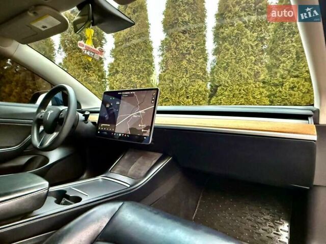 Синій Тесла Модель 3, об'ємом двигуна 0 л та пробігом 135 тис. км за 15800 $, фото 48 на Automoto.ua