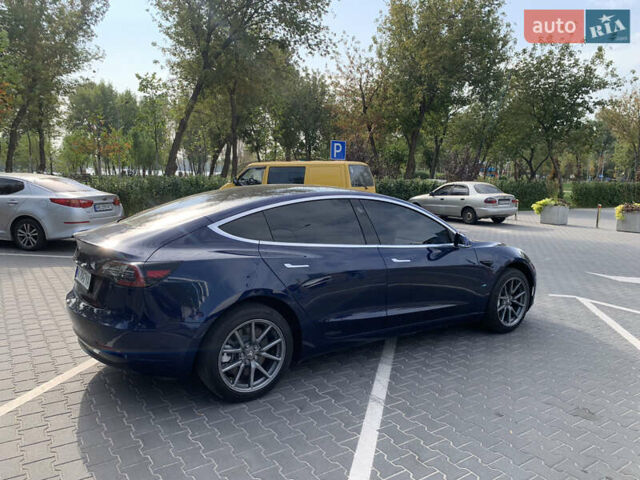 Синій Тесла Модель 3, об'ємом двигуна 0 л та пробігом 48 тис. км за 16300 $, фото 10 на Automoto.ua