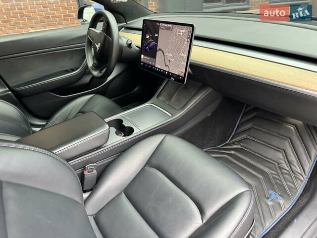 Синий Тесла Модель 3, объемом двигателя 0 л и пробегом 60 тыс. км за 21500 $, фото 17 на Automoto.ua