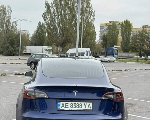 Тесла Модель 3 2020 в Днепре (Днепропетровске) на Automoto.ua Синий Тесла Модель 3, объемом двигателя 0 л и пробегом 140 тыс. км за 14900 $, фото 8 на Automoto.ua