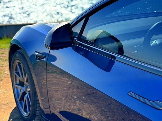 Синий Тесла Модель 3, объемом двигателя 0.32 л и пробегом 171 тыс. км за 18500 $, фото 6 на Automoto.ua