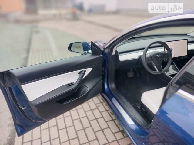 Синий Тесла Модель 3, объемом двигателя 0 л и пробегом 105 тыс. км за 19000 $, фото 9 на Automoto.ua