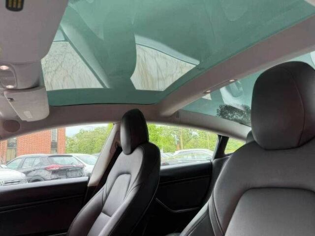 Синий Тесла Модель 3, объемом двигателя 0 л и пробегом 56 тыс. км за 13000 $, фото 12 на Automoto.ua