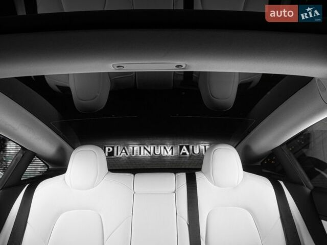 Синій Тесла Модель 3, об'ємом двигуна 0 л та пробігом 31 тис. км за 24900 $, фото 51 на Automoto.ua