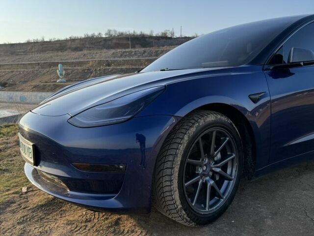 Синій Тесла Модель 3, об'ємом двигуна 0 л та пробігом 171 тис. км за 18500 $, фото 1 на Automoto.ua