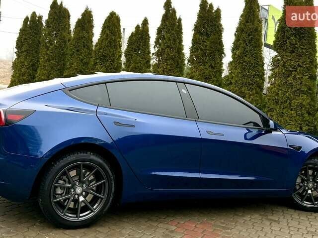 Синій Тесла Модель 3, об'ємом двигуна 0 л та пробігом 135 тис. км за 15800 $, фото 14 на Automoto.ua