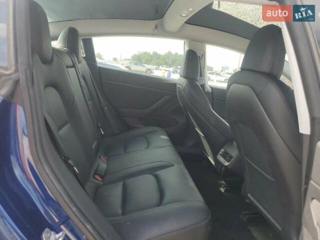 Синій Тесла Модель 3, об'ємом двигуна 0 л та пробігом 75 тис. км за 3000 $, фото 9 на Automoto.ua